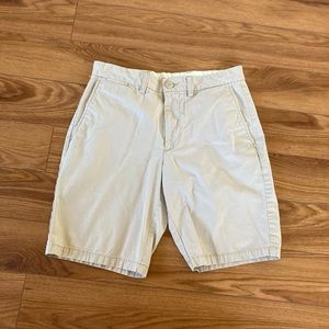 Old Navy Tan Slim Fit Shorts 30” Waist